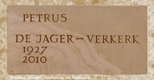 Urnenwandplatte in Aarau